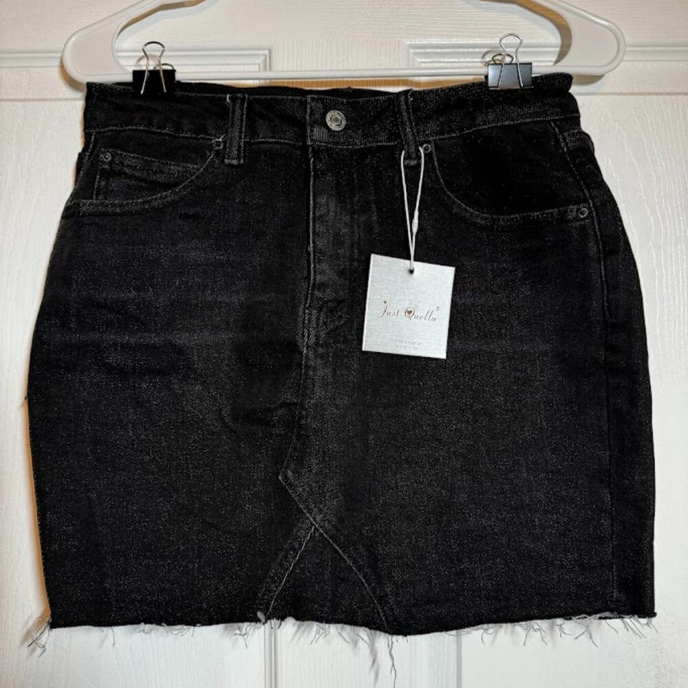 Jean Skirt black ripped bottom hem NWT medium